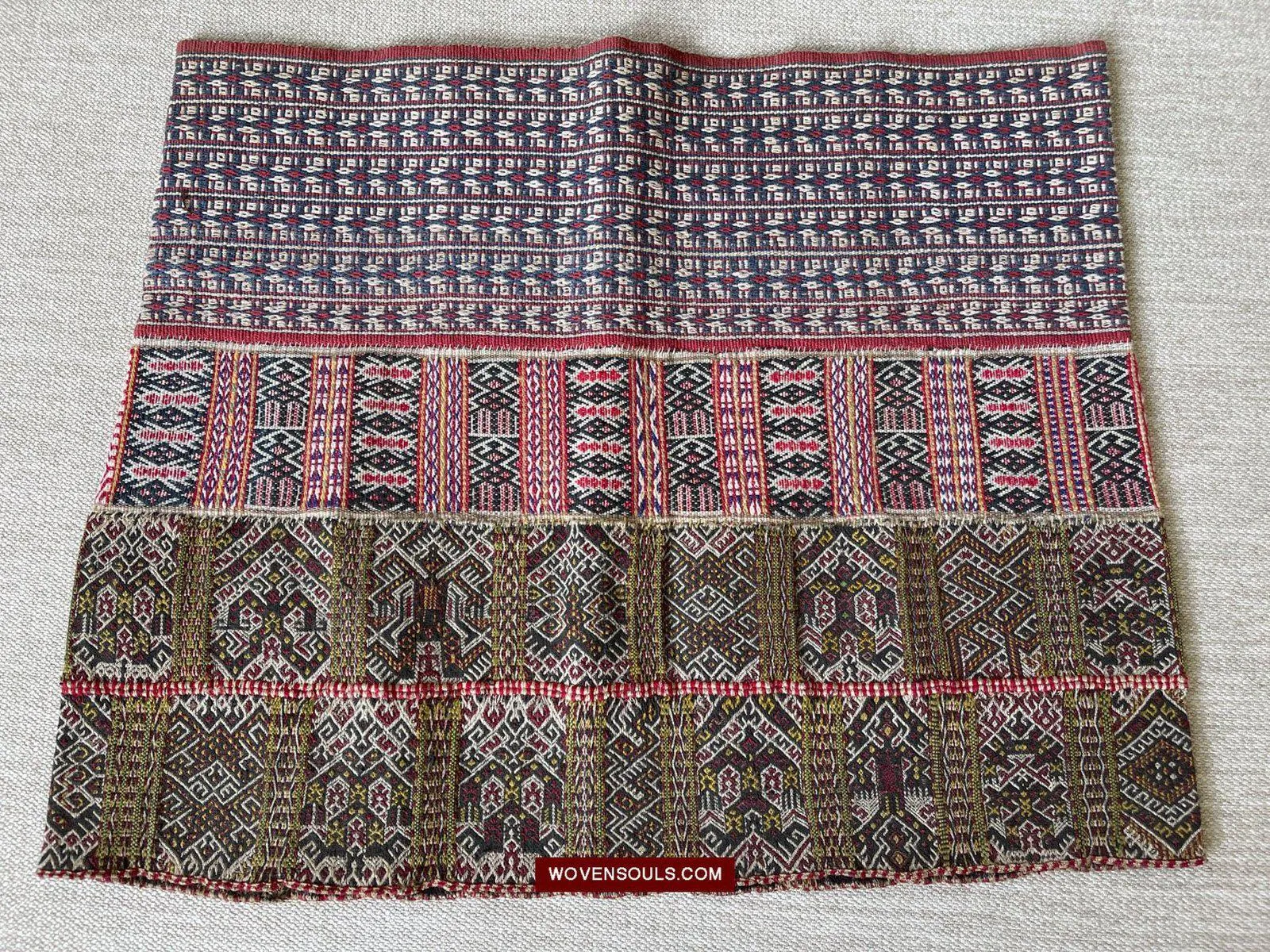 1486 Museum Quality Old Chinese Ethnic Minority Woven Skirt