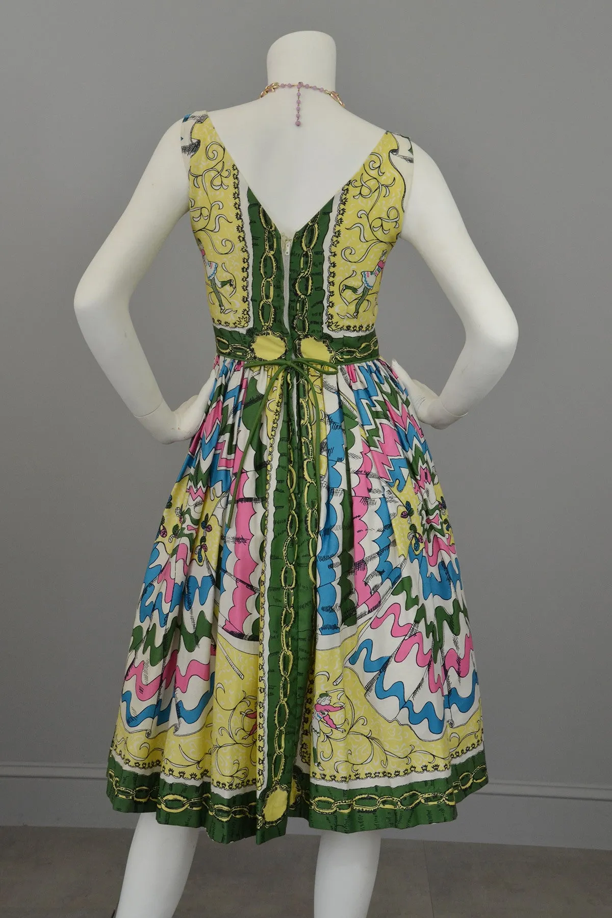 1950s Novelty Print Vintage Dress with Dancing Jesters