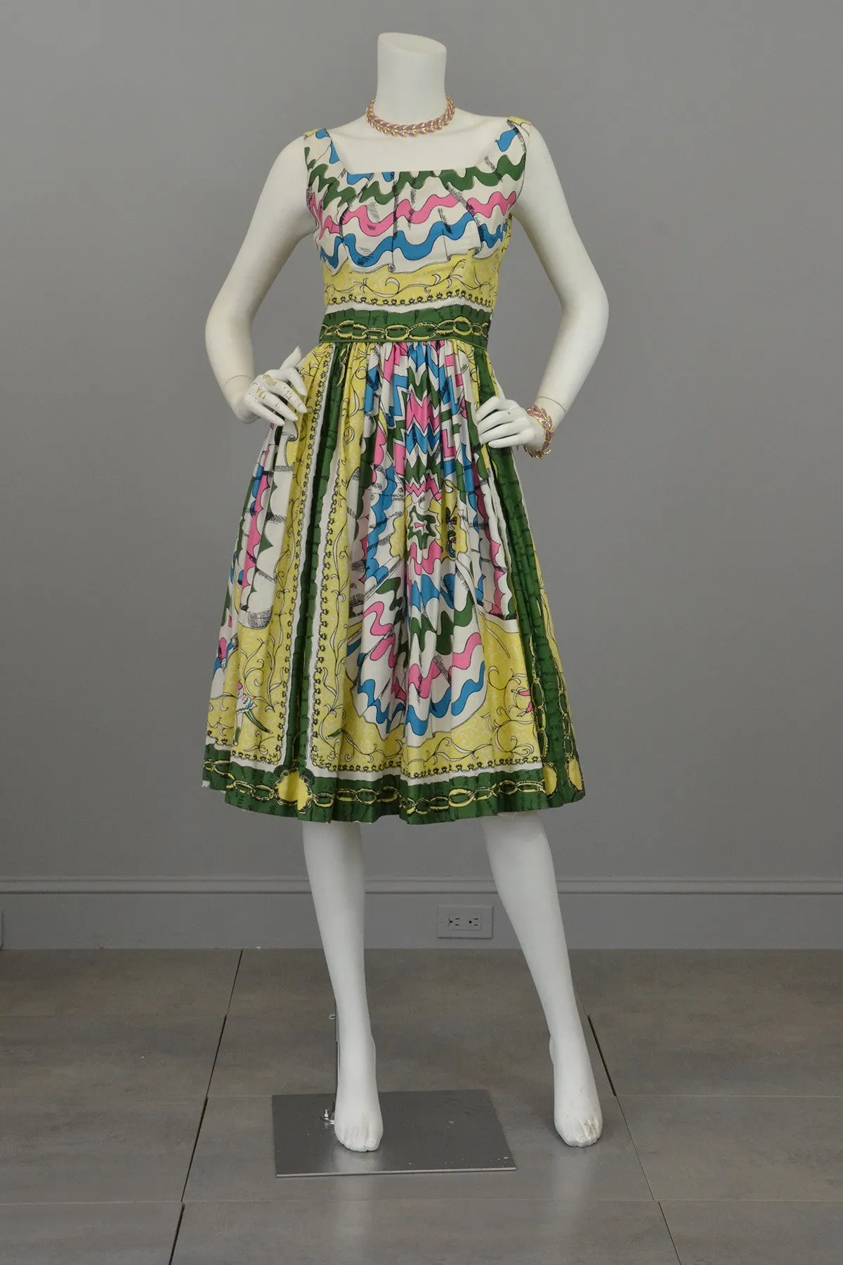 1950s Novelty Print Vintage Dress with Dancing Jesters