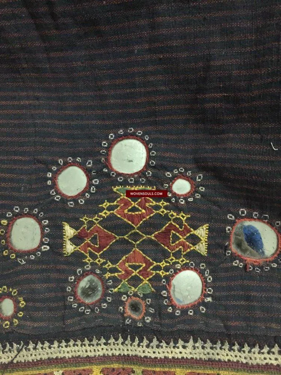 847 Old Bishnoi Woven Skirt with Amazing Embroidered Motifs