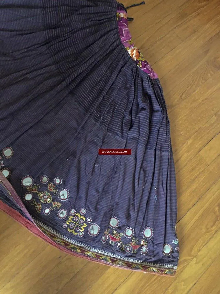 847 Old Bishnoi Woven Skirt with Amazing Embroidered Motifs