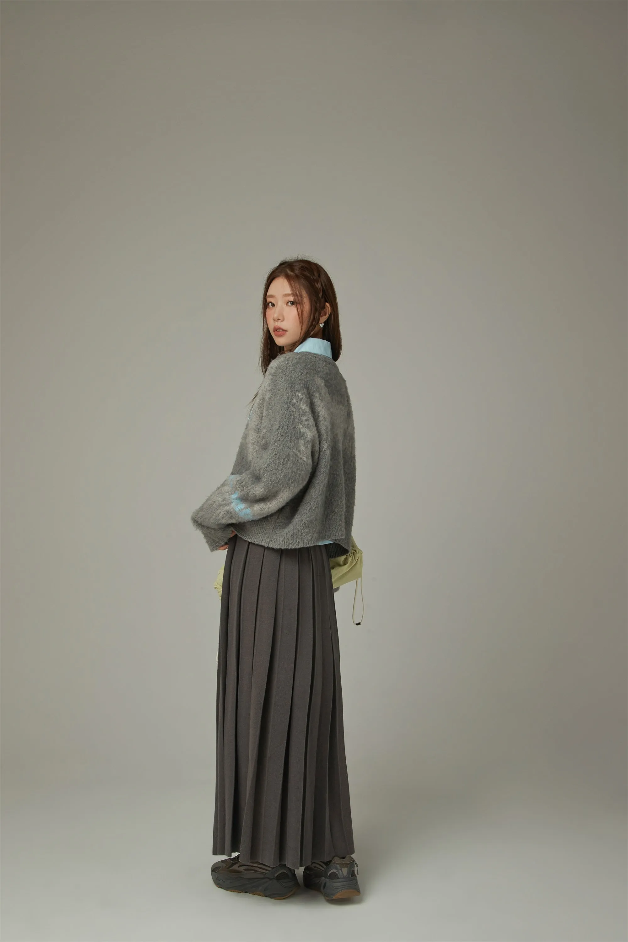 Color Pleated Long Skirt