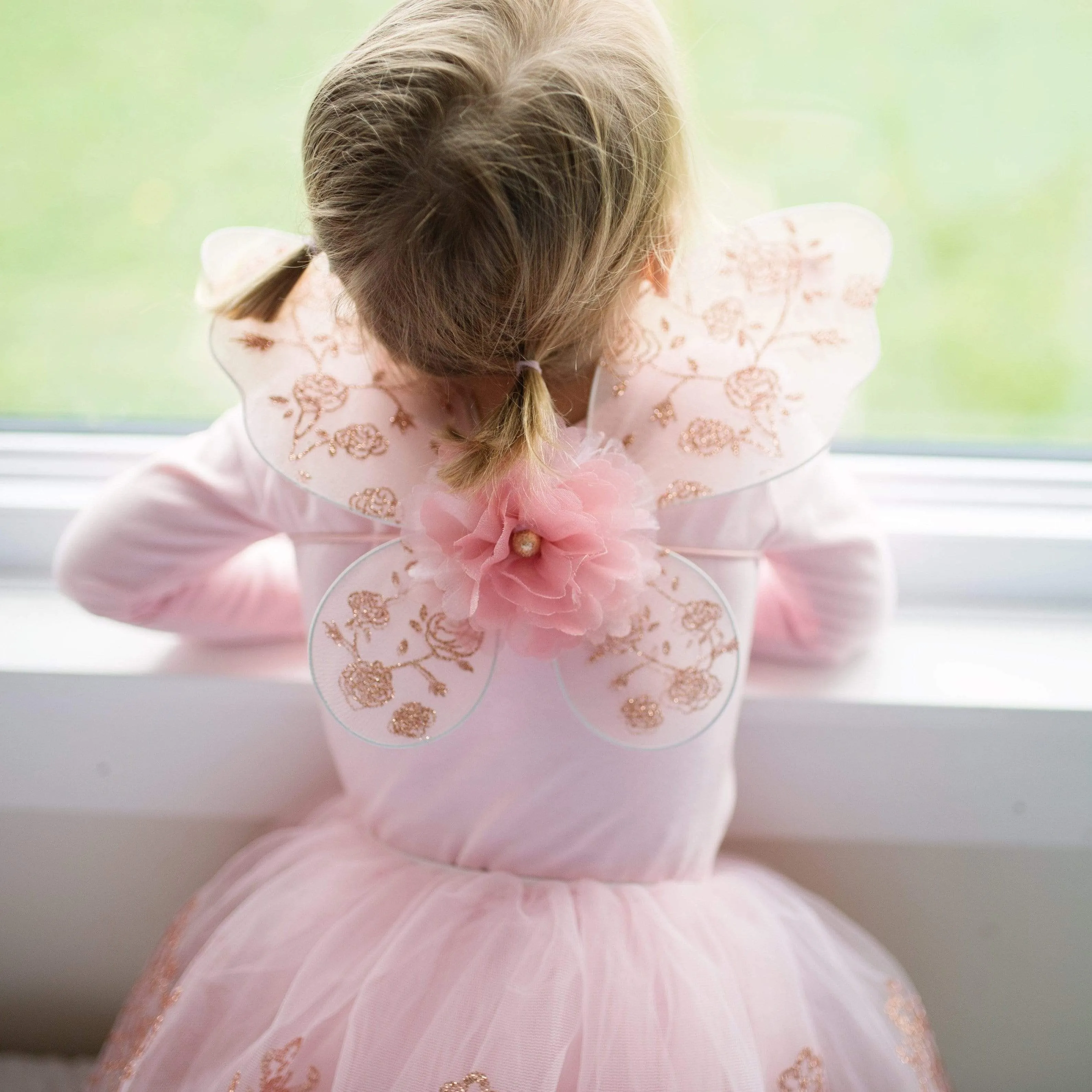 Great Pretenders Fairy Rose Gold Tutu Skirt & Wings Play Costume Set