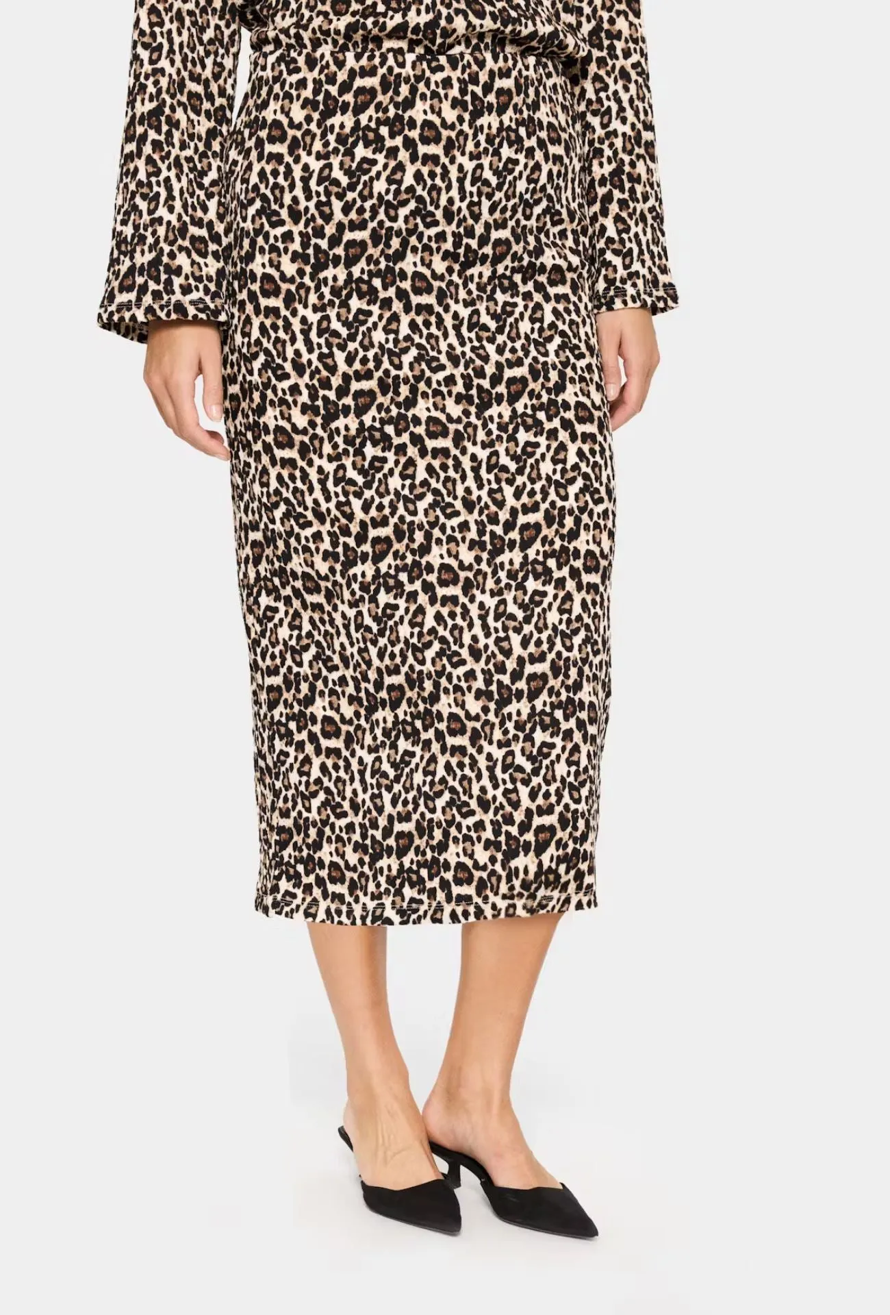 LEOPARD TEXTURED MIDI SKIRT