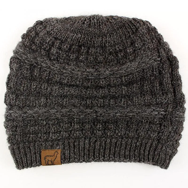 Luxurious Alpaca Slouch Beanie: Warmth and Style