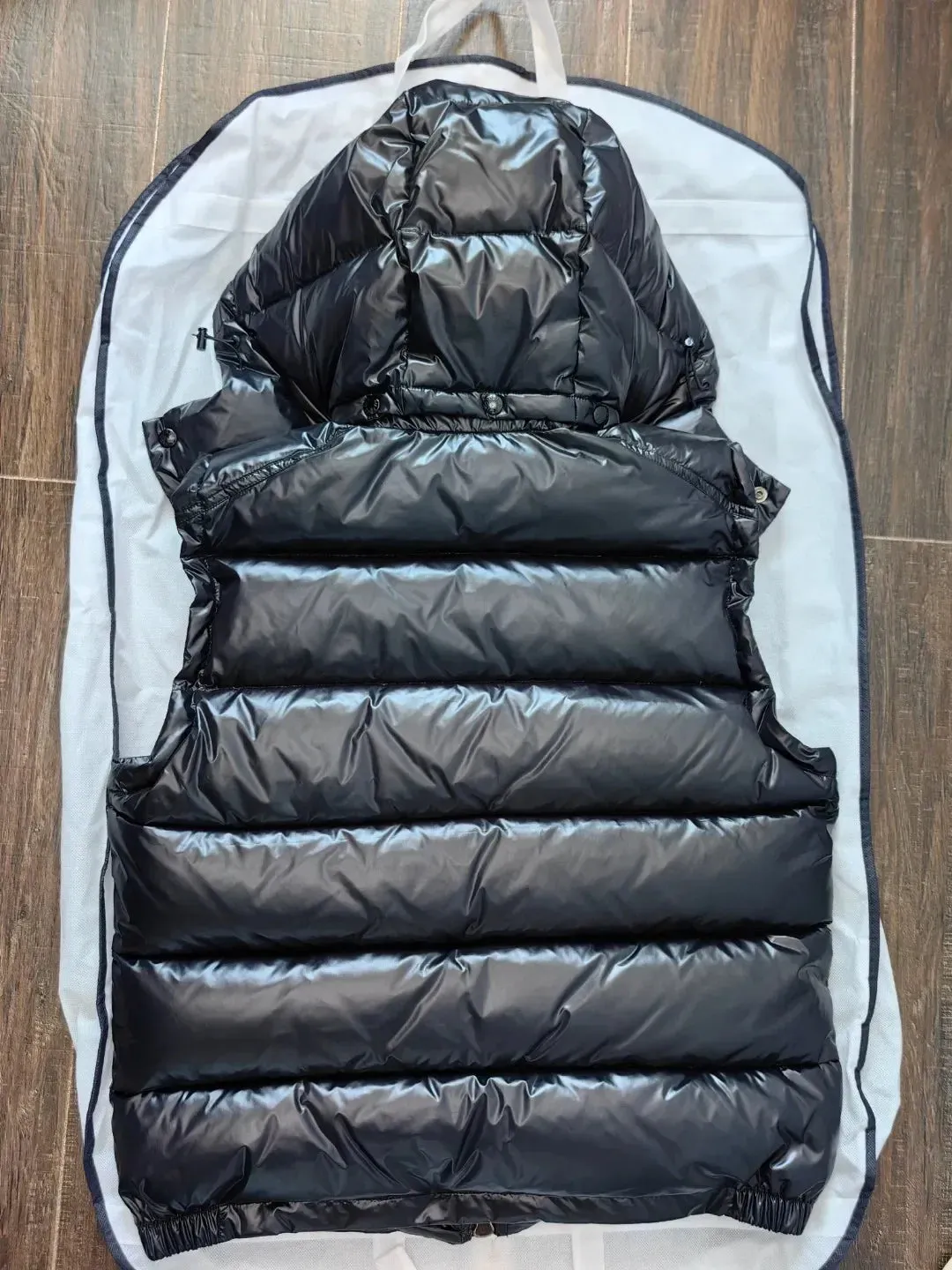 Men's Down Vest with Removable Handles