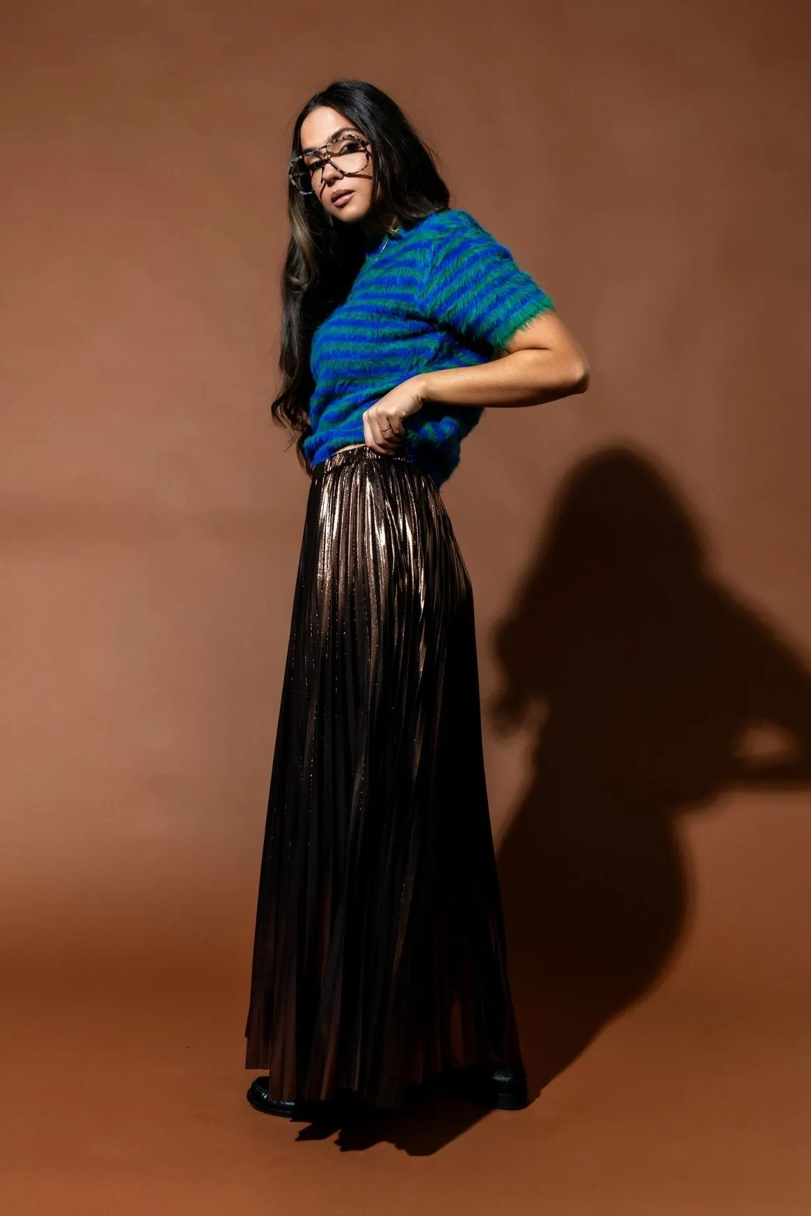 Metallic Pleated Midi Skirt in Mocha Mousse