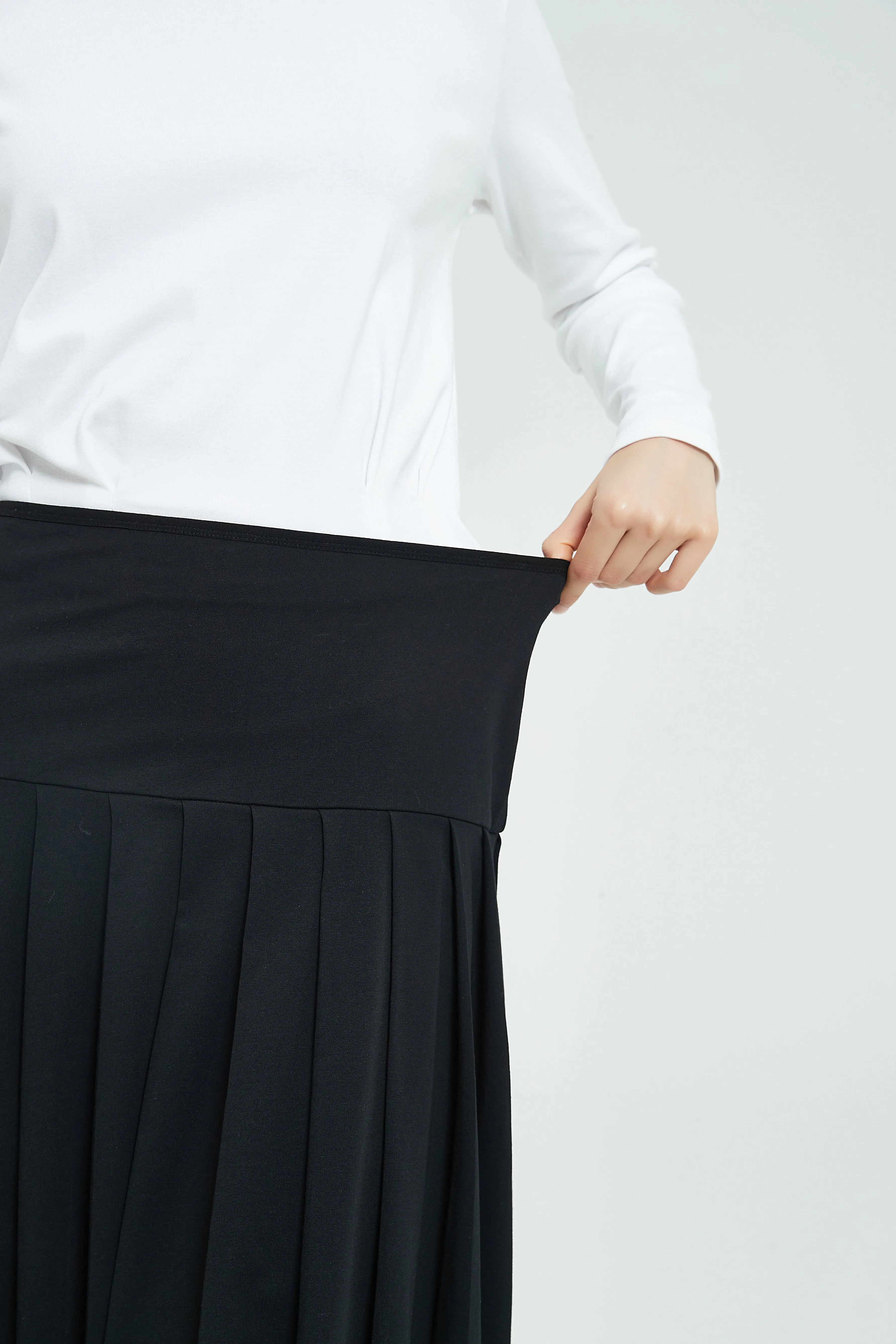 MM COTTON PLEATED SKIRT - BLACK