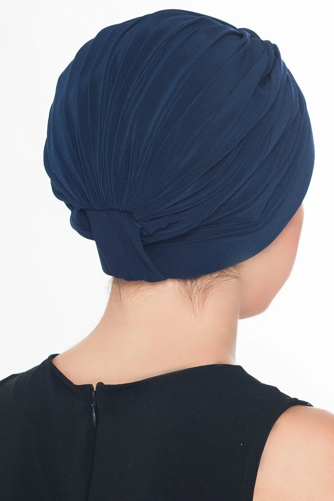 Pleated W Pattern Turban