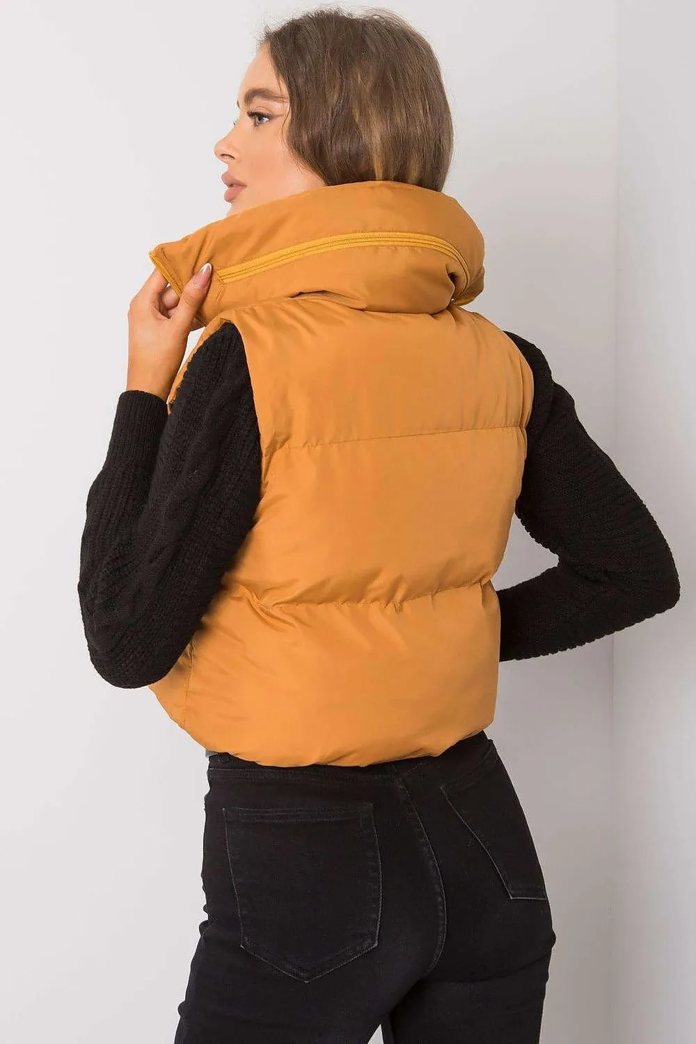 Short Hooded Vest