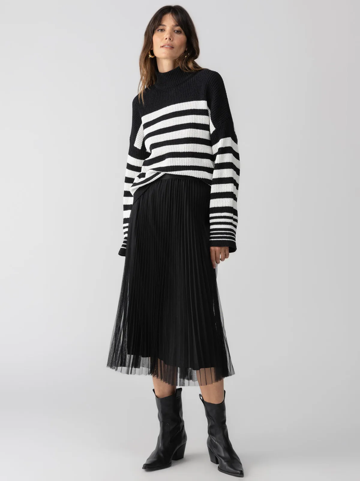 Tulle Pleated Midi Skirt Black