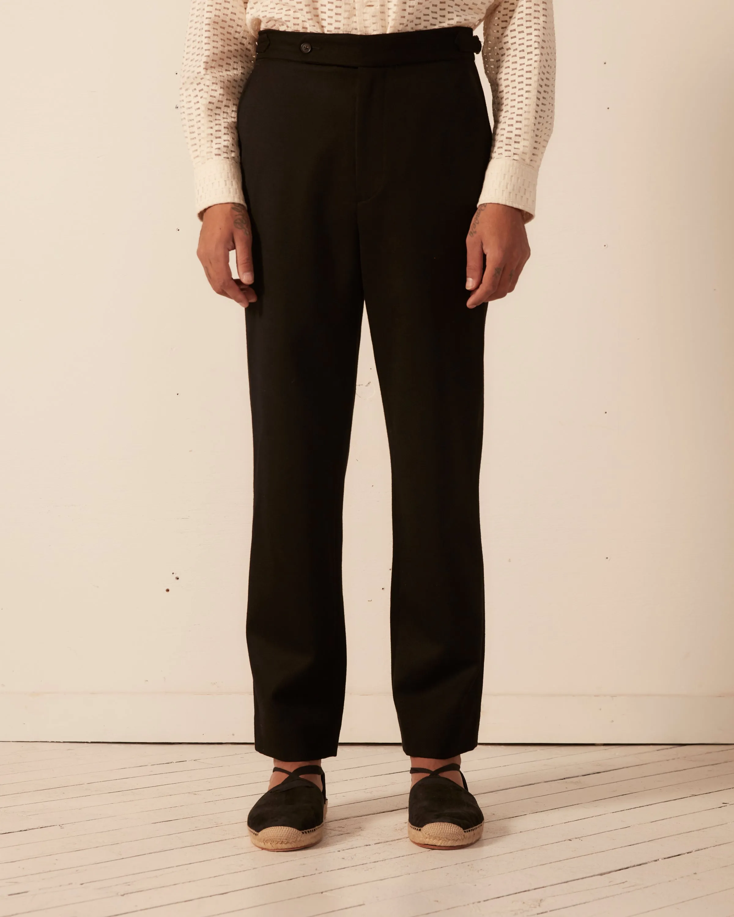 Twill Side Buckle Trousers - Black