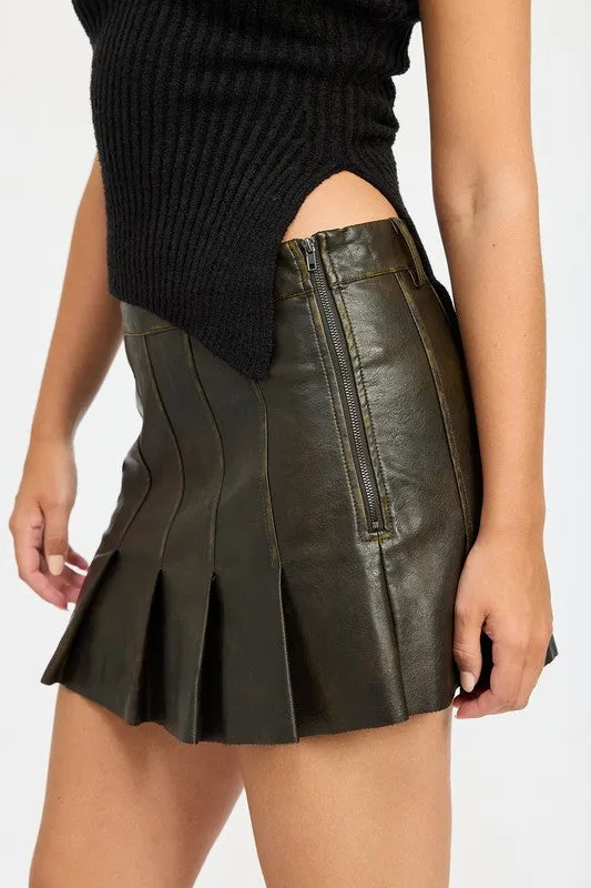 Women's Faux Leather Pleated Mini Skirt